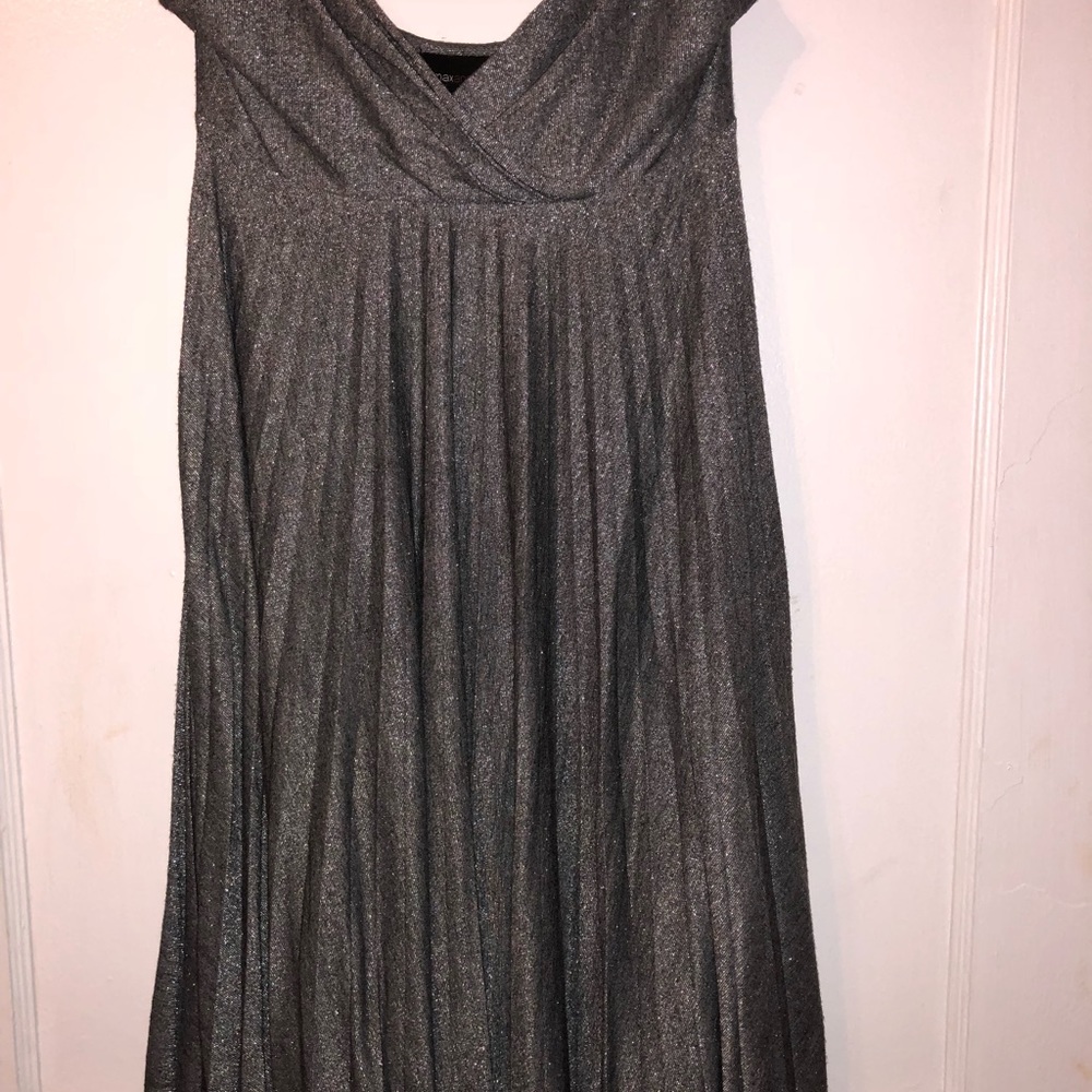 Silver Strap dress - Picture 3 of 3